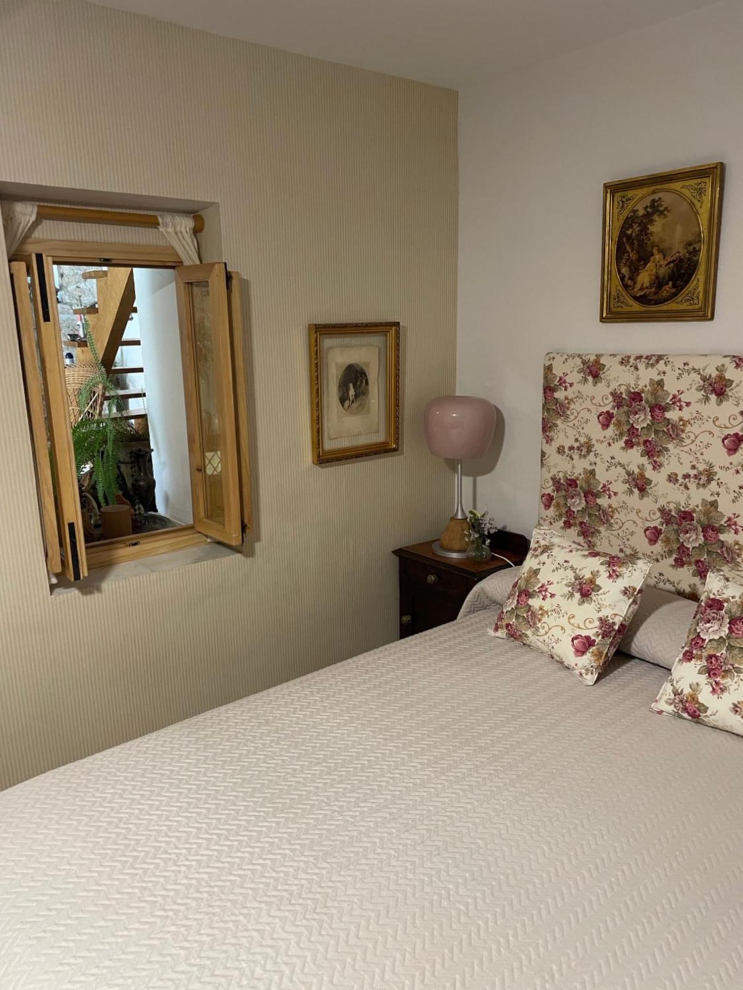 Apartamento En Casa Patio "Pan Y Conejo" Cordoba Luaran gambar