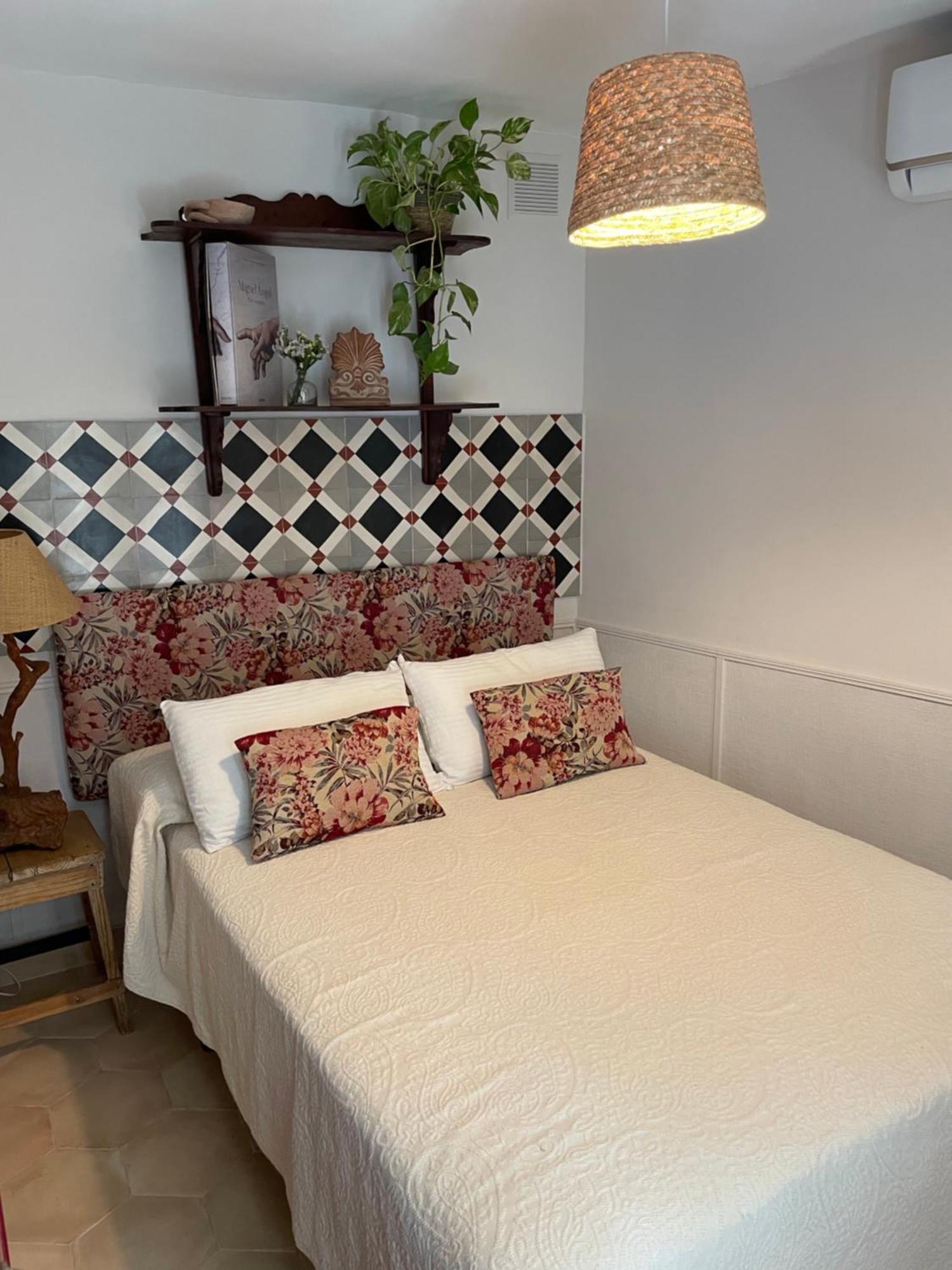 Apartamento En Casa Patio "Pan Y Conejo" Cordoba Luaran gambar